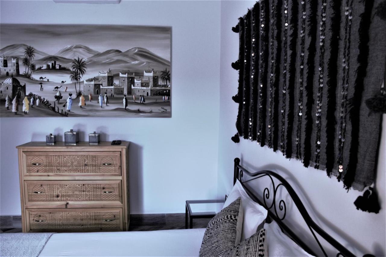 Villa Jenny Lynn Marrakech Tameslouht Extérieur photo