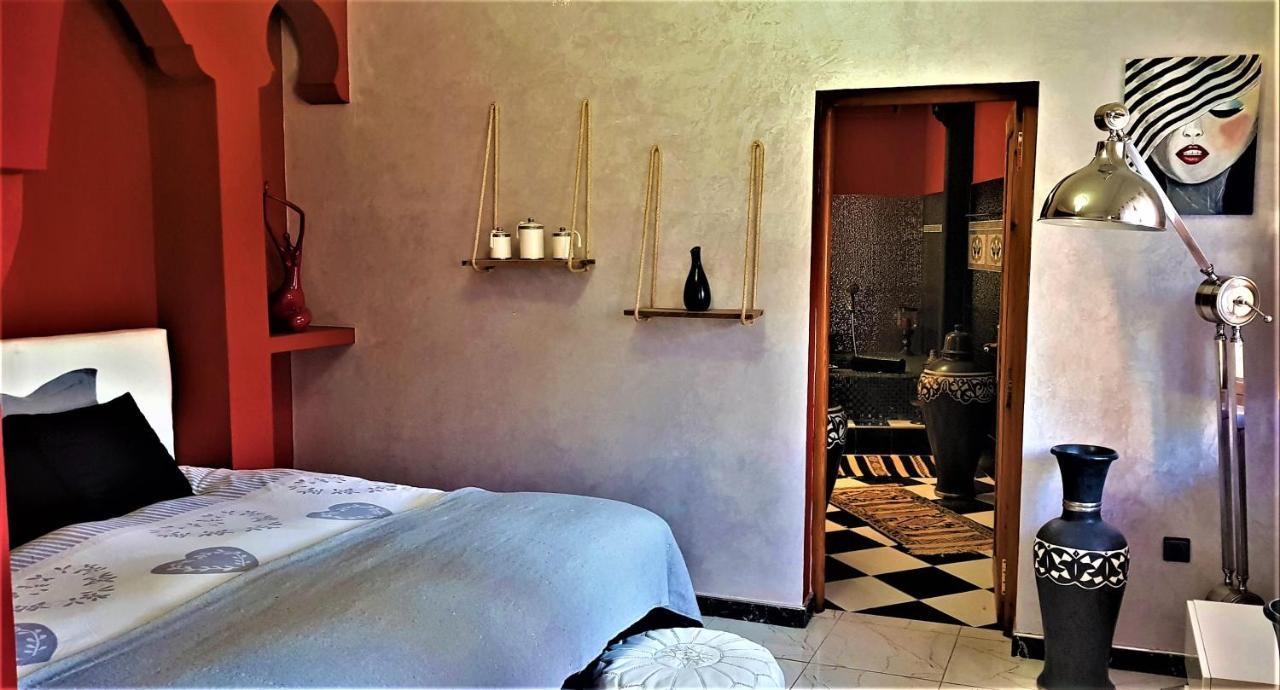 Villa Jenny Lynn Marrakech Tameslouht Extérieur photo