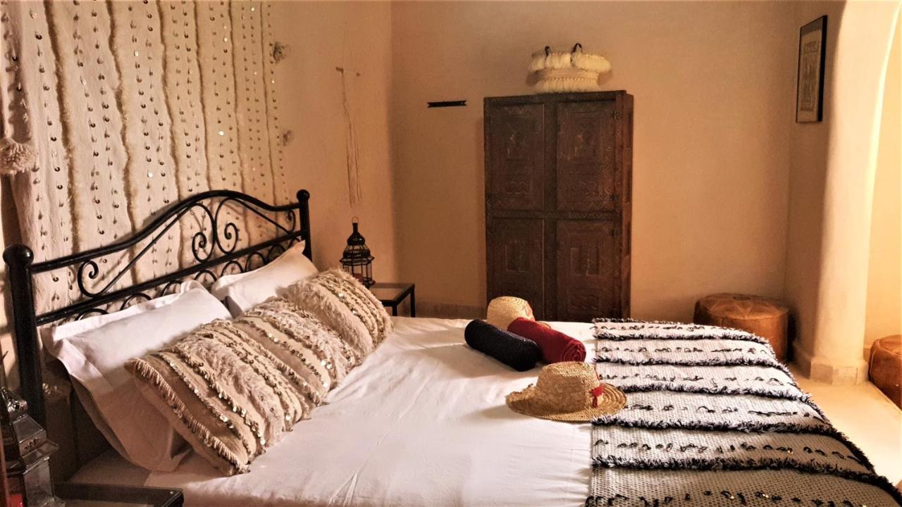 Villa Jenny Lynn Marrakech Tameslouht Extérieur photo